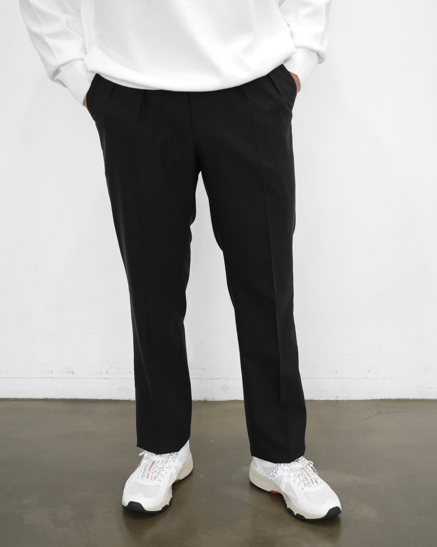 PLEATED COMBAT TROUSER