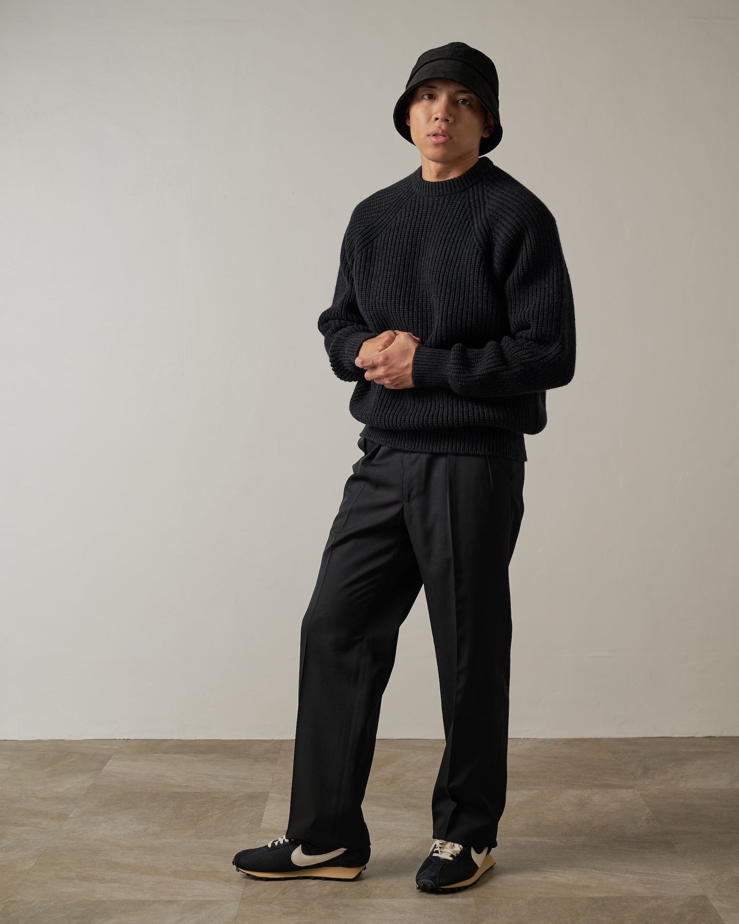 LAX TROUSER IN WOOL BLEND GABARDINE