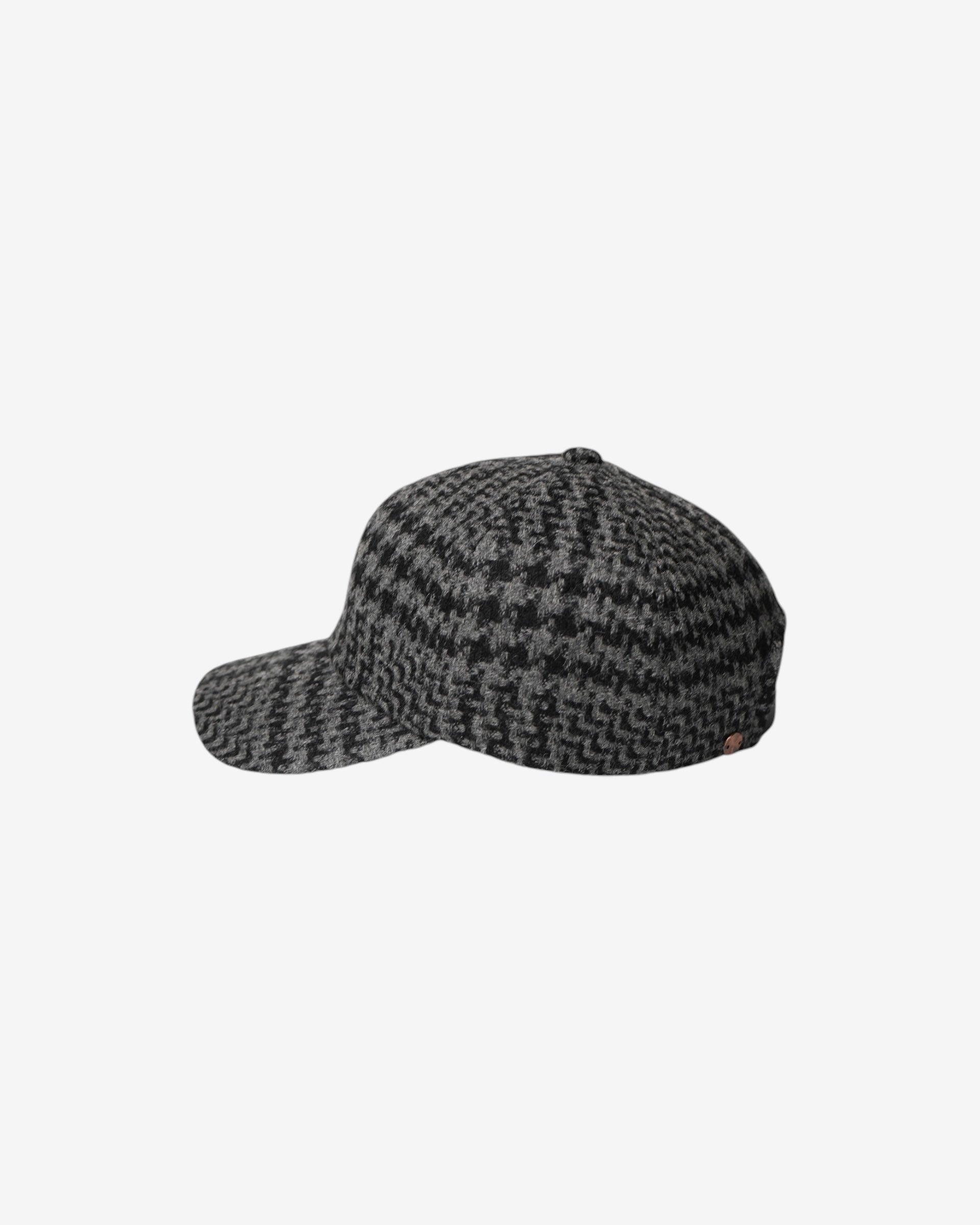 BALL CAP IN WOOL TWEED