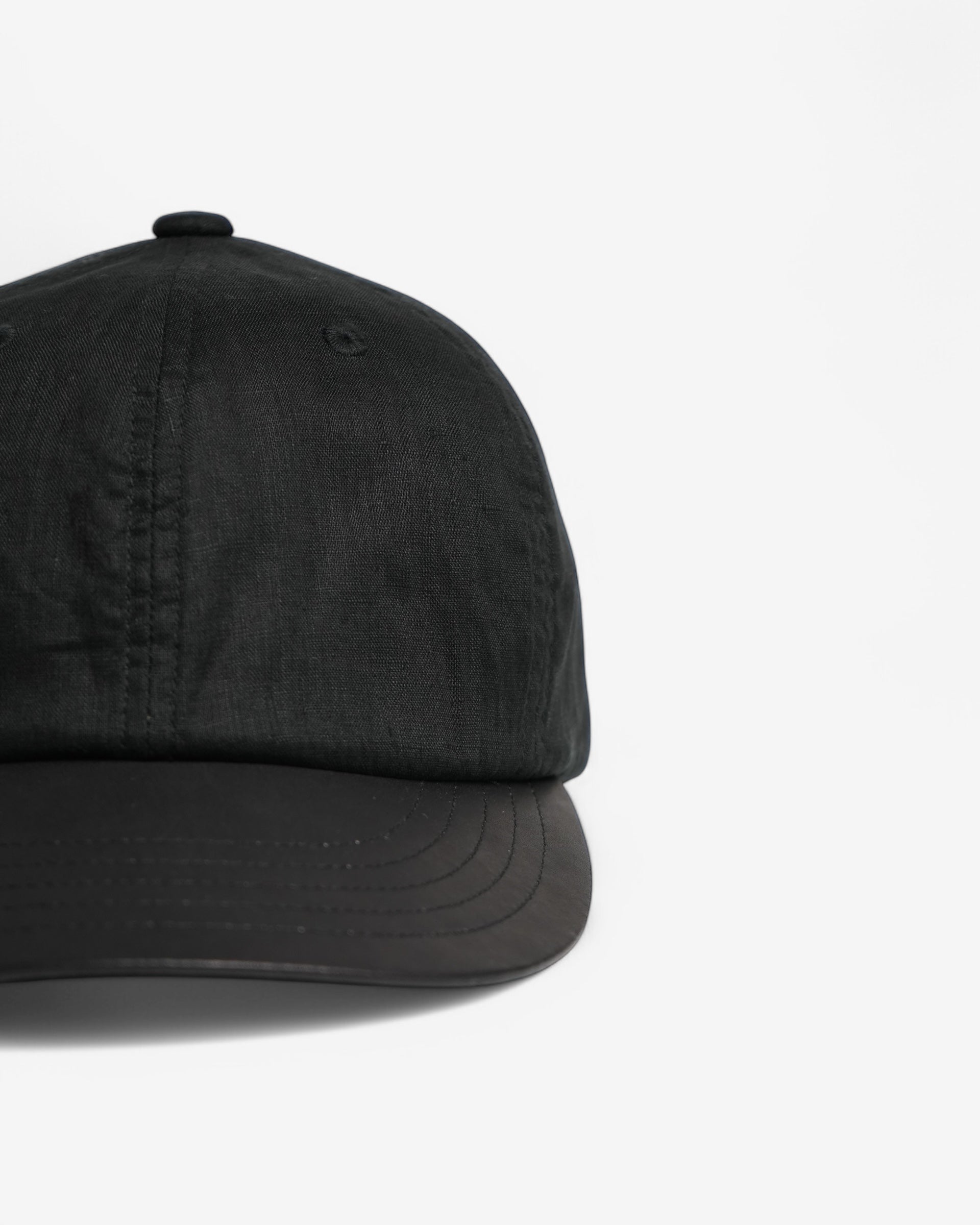 B.B CAP IN LINEN